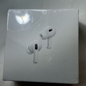 Apple AirPods Pro - Sleek White Design